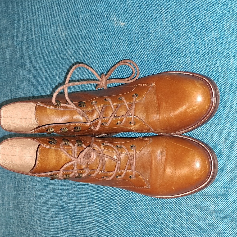 Madewell Tan Leather Lace-Up Kelly Boots. Size 8 - Picture 6 of 6